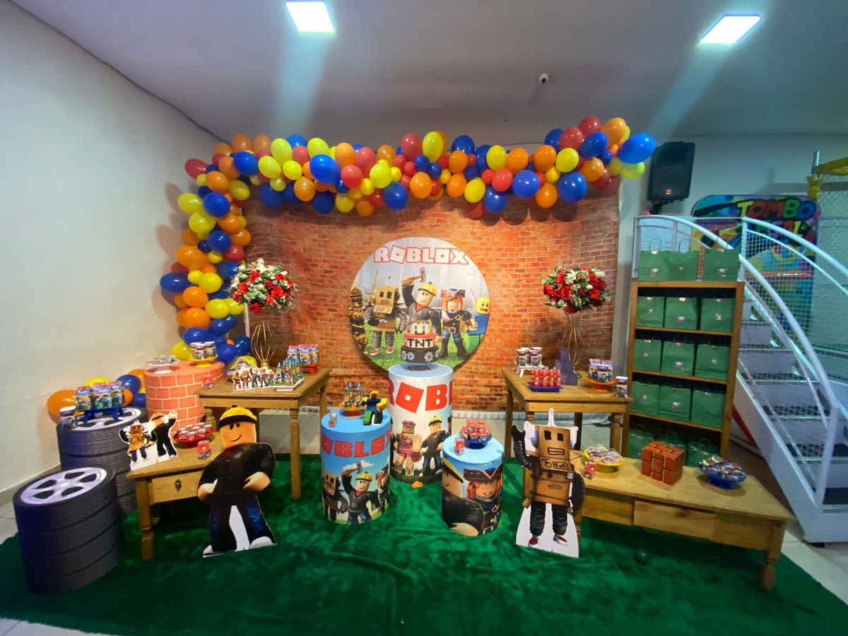 Decoração festa Roblox
